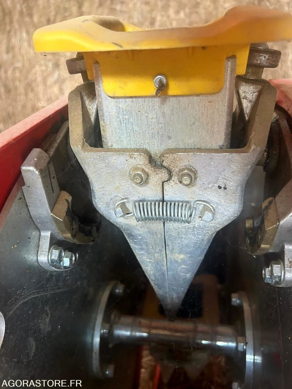 PLANTEUSE CHECCI&MAGLI - 2021 - TRES BON ETAT - Maquinaria agrícola: foto 5 PLANTEUSE CHECCI&MAGLI - 2021 - TRES BON ETAT - Maquinaria agrícola: foto 5