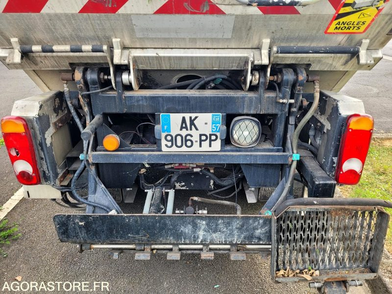 Mini benne à ordures ménagères NISSAN DIESEL AK-906-PP POUR PIECES - Camión de basura: foto 5 Mini benne à ordures ménagères NISSAN DIESEL AK-906-PP POUR PIECES - Camión de basura: foto 5