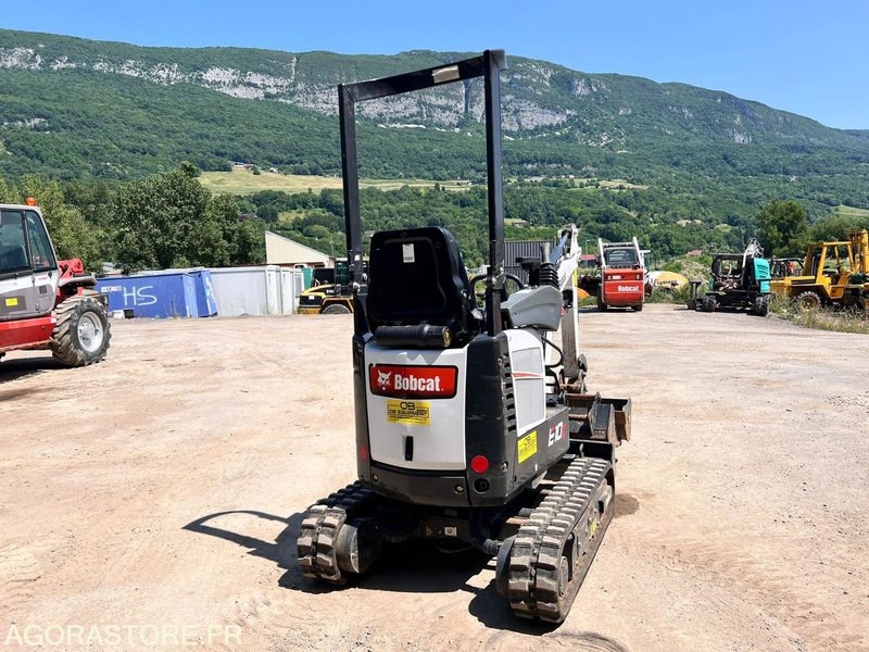 Mini-pelle 1T Bobcat E10 Z comme neuve - Année 2023 - 135heures - Excavadora: foto 3 Mini-pelle 1T Bobcat E10 Z comme neuve - Année 2023 - 135heures - Excavadora: foto 3