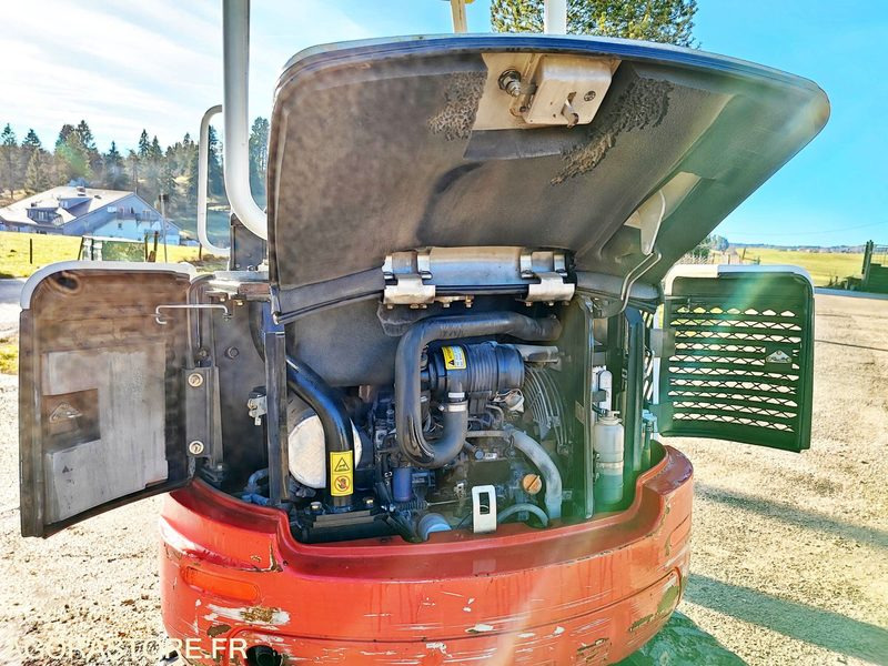 Mini-pelle Takeuchi TB23R - 2017 - Excavadora: foto 4 Mini-pelle Takeuchi TB23R - 2017 - Excavadora: foto 4