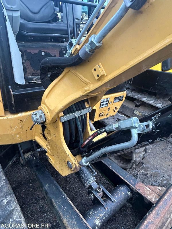 Mini pelle cat - Miniexcavadora: foto 4 Mini pelle cat - Miniexcavadora: foto 4