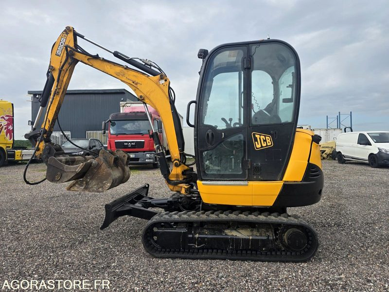 Minipelle JCB 8026 CTS - 2020 - avec remorque 3T - Excavadora: foto 1 Minipelle JCB 8026 CTS - 2020 - avec remorque 3T - Excavadora: foto 1