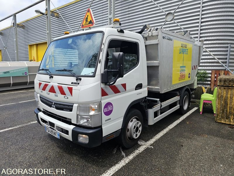Mitsubishi Canter Fuso 7C15 - FQ489WT - 2020 - 10747 kms - Camión de basura: foto 1 Mitsubishi Canter Fuso 7C15 - FQ489WT - 2020 - 10747 kms - Camión de basura: foto 1