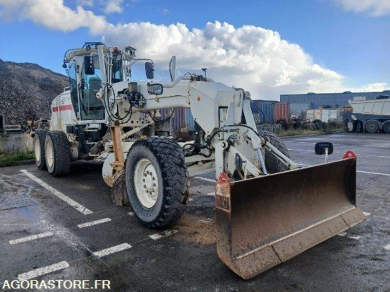 NIVEULEUSE - CATERPILLAR - 120M - 2011 - 12600H - Grader: foto 5 NIVEULEUSE - CATERPILLAR - 120M - 2011 - 12600H - Grader: foto 5