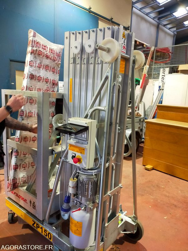 Nacelle Faraone ZP150 - Herramienta/ Equipo: foto 1 Nacelle Faraone ZP150 - Herramienta/ Equipo: foto 1