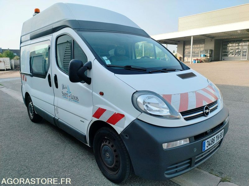 OPEL VIVARO - Furgón: foto 3 OPEL VIVARO - Furgón: foto 3