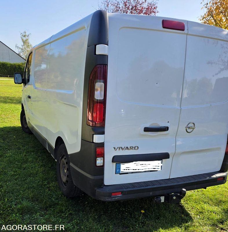 Opel vivaro B L2H1 fourgon 1.6 dci 3 places pack clim -roulant - Furgón: foto 3 Opel vivaro B L2H1 fourgon 1.6 dci 3 places pack clim -roulant - Furgón: foto 3
