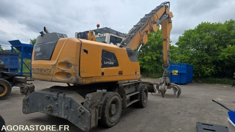 PELLE DE MANUTENTION SUR ROUE - LH22M LITRONIC LIEBHERR - 2017 / 12 053 HEURES - Excavadora: foto 1 PELLE DE MANUTENTION SUR ROUE - LH22M LITRONIC LIEBHERR - 2017 / 12 053 HEURES - Excavadora: foto 1