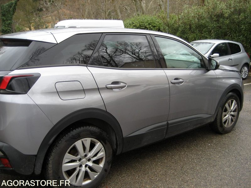 PEUGEOT 3008 - REF SCP/1086 - 2017 - 157000KM - SUV/ Todoterreno: foto 3 PEUGEOT 3008 - REF SCP/1086 - 2017 - 157000KM - SUV/ Todoterreno: foto 3