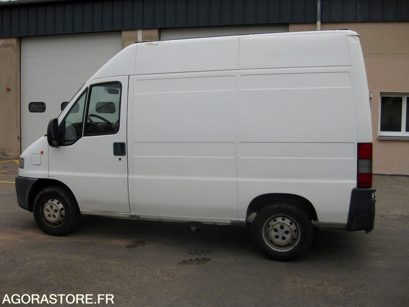 PEUGEOT BOXER - Furgón: foto 2 PEUGEOT BOXER - Furgón: foto 2