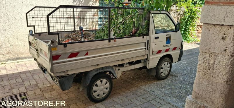 PIAGGIO PORTER Camion Benne - Volquete furgoneta: foto 1 PIAGGIO PORTER Camion Benne - Volquete furgoneta: foto 1