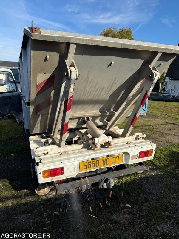 PIAGGIO PORTER - Volquete furgoneta: foto 4 PIAGGIO PORTER - Volquete furgoneta: foto 4