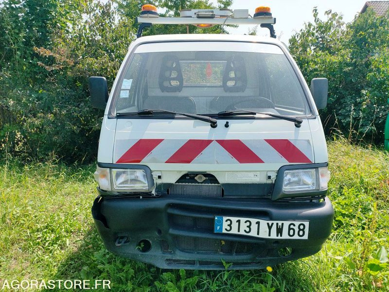 PIAGGIO PORTER - Volquete furgoneta: foto 2 PIAGGIO PORTER - Volquete furgoneta: foto 2