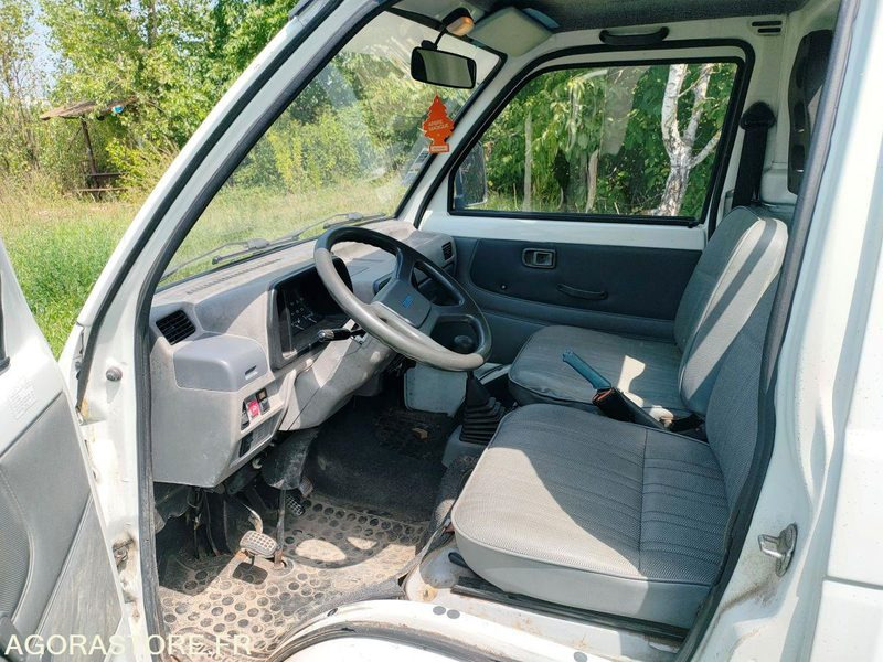 PIAGGIO PORTER - Volquete furgoneta: foto 5 PIAGGIO PORTER - Volquete furgoneta: foto 5