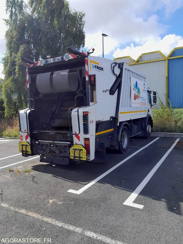 PL BOM RENAULT - Camión de basura: foto 1 PL BOM RENAULT - Camión de basura: foto 1