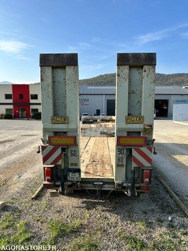 PORTE ENGINS ACTM CU23T - 2012 - Remolque góndola rebajadas: foto 4 PORTE ENGINS ACTM CU23T - 2012 - Remolque góndola rebajadas: foto 4