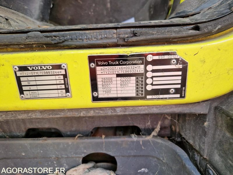 *PORTEUR BOM 26T VOLVO GEESINK- 121117 KM - 2014 (4004) - Camión de basura: foto 5 *PORTEUR BOM 26T VOLVO GEESINK- 121117 KM - 2014 (4004) - Camión de basura: foto 5