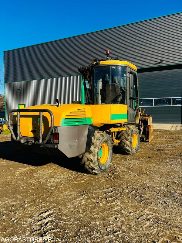 Pelle Mecalac 12MXT - 2004 - 4523 HEURES - Excavadora: foto 2 Pelle Mecalac 12MXT - 2004 - 4523 HEURES - Excavadora: foto 2