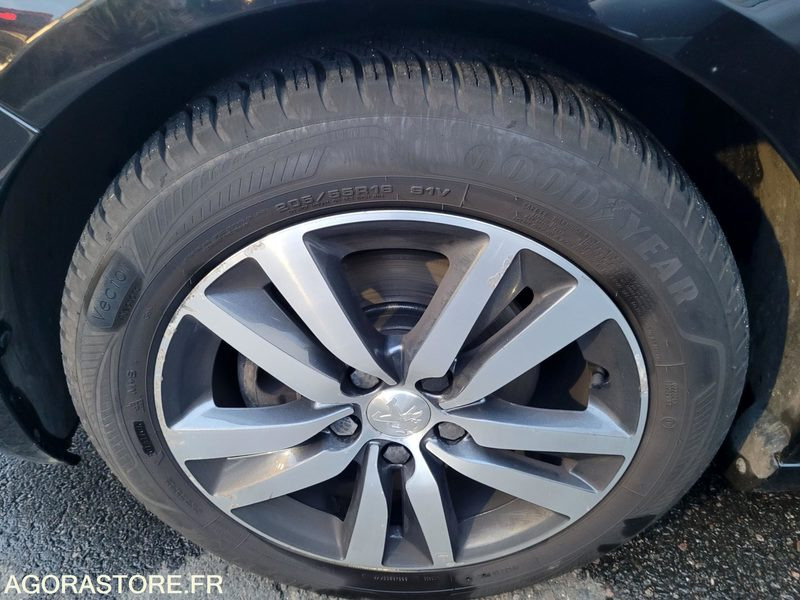 Peugeot 308SW 2019 215.000km - Coche: foto 4 Peugeot 308SW 2019 215.000km - Coche: foto 4