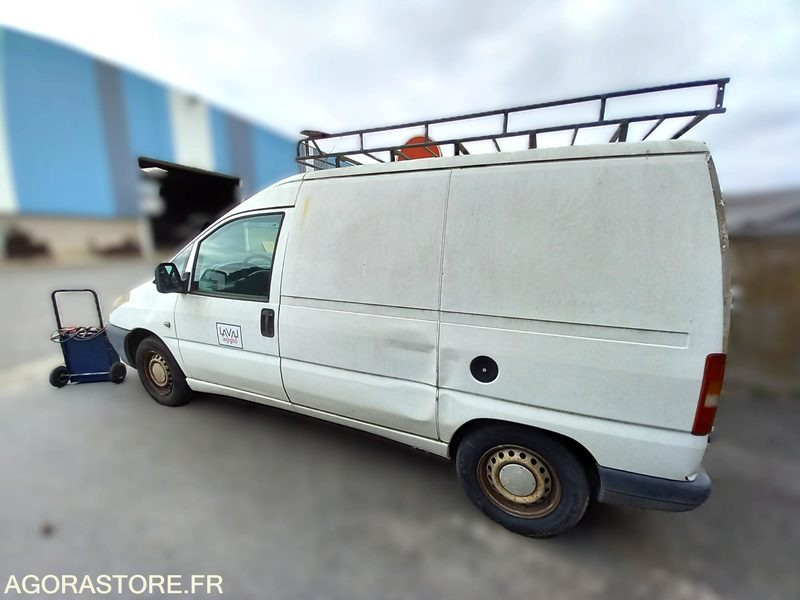 Peugeot Expert 9977SJ53 - Furgoneta pequeña: foto 2 Peugeot Expert 9977SJ53 - Furgoneta pequeña: foto 2