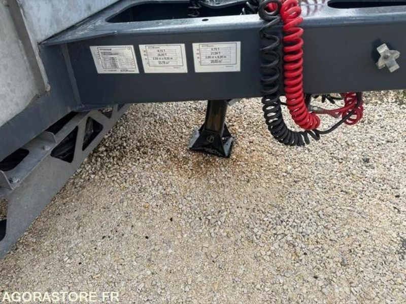 REMORQUE PORTE ENGIN 3 ESSIEUX CENTRAUX MAX TRAILER 2022 1500 KM - Remolque góndola rebajadas: foto 2 REMORQUE PORTE ENGIN 3 ESSIEUX CENTRAUX MAX TRAILER 2022 1500 KM - Remolque góndola rebajadas: foto 2