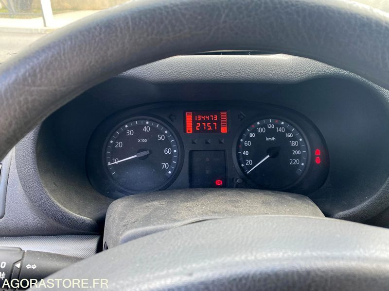 RENAULT CLIO 3 - Coche: foto 4 RENAULT CLIO 3 - Coche: foto 4