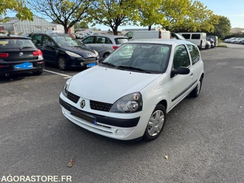 RENAULT CLIO SOCIETE - Coche: foto 1 RENAULT CLIO SOCIETE - Coche: foto 1