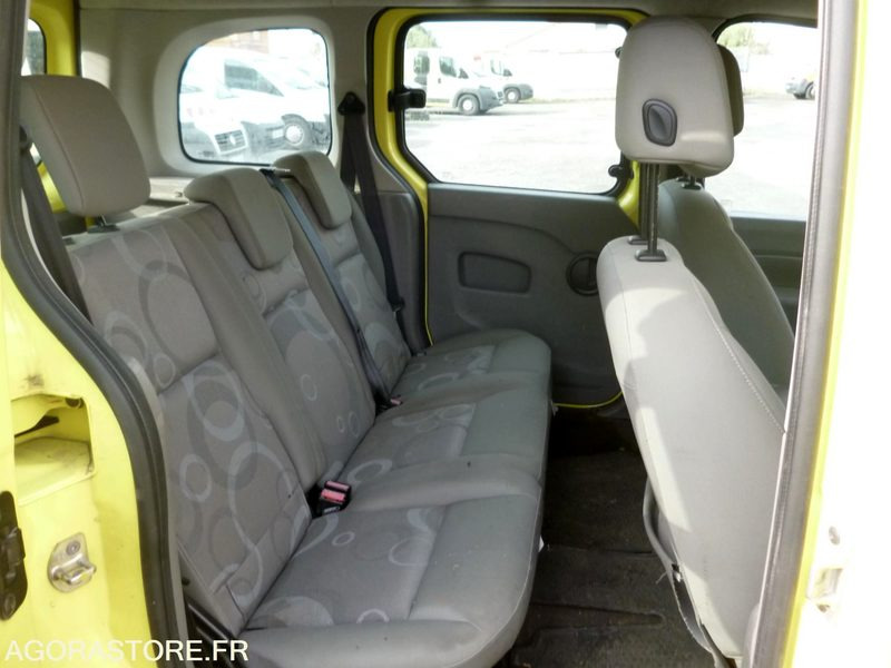 RENAULT KANGOO 1.5 DCI 5 PLACES - Coche: foto 5 RENAULT KANGOO 1.5 DCI 5 PLACES - Coche: foto 5