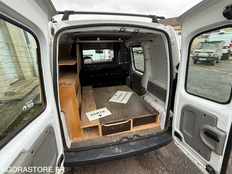 RENAULT KANGOO - 2007 - 87000KM - Furgoneta pequeña: foto 3 RENAULT KANGOO - 2007 - 87000KM - Furgoneta pequeña: foto 3