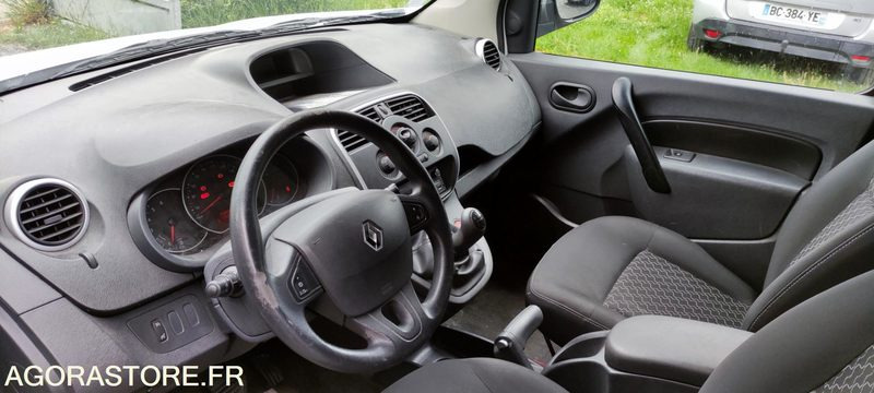 RENAULT KANGOO - 2014 - 334568KM - Furgoneta pequeña: foto 2 RENAULT KANGOO - 2014 - 334568KM - Furgoneta pequeña: foto 2