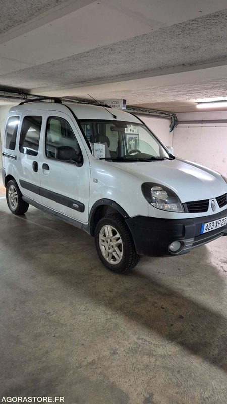 RENAULT KANGOO 4×4 - 2007 - 203659KM - Coche: foto 3 RENAULT KANGOO 4×4 - 2007 - 203659KM - Coche: foto 3