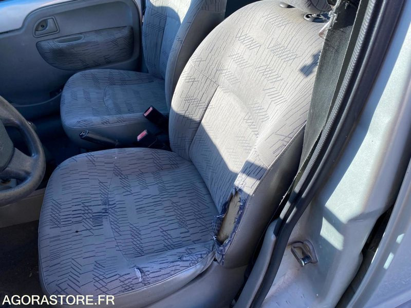 RENAULT KANGOO - Coche: foto 4 RENAULT KANGOO - Coche: foto 4