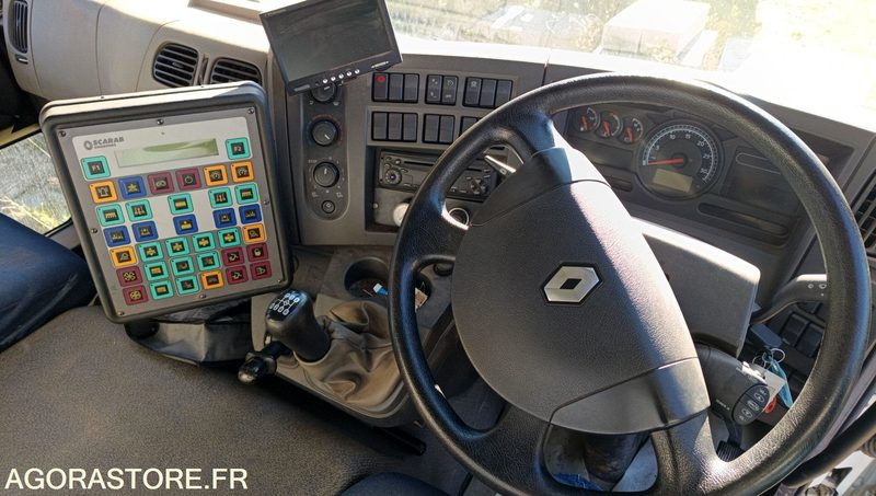 RENAULT MAJOR SCARAB - 2007 - 4730h - Barredora vial: foto 3 RENAULT MAJOR SCARAB - 2007 - 4730h - Barredora vial: foto 3