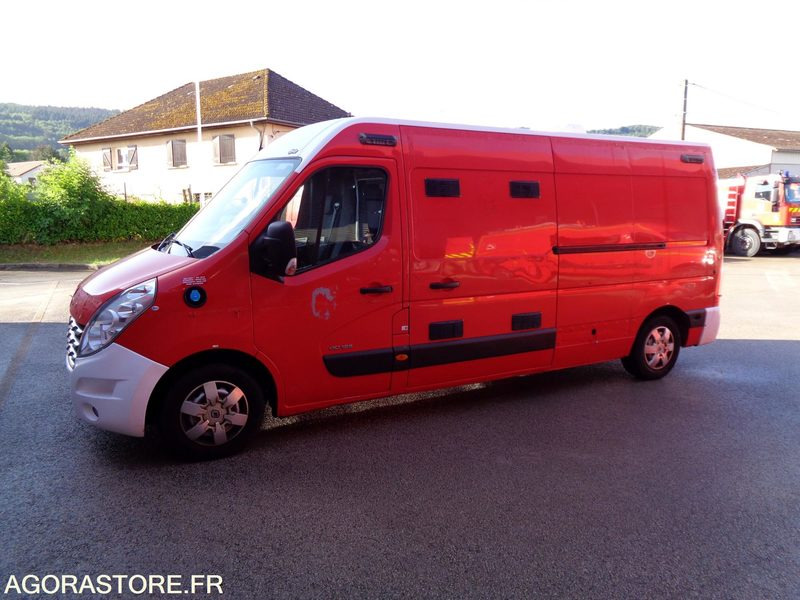 RENAULT MASTER CN.829.RR - Ambulancia: foto 3 RENAULT MASTER CN.829.RR - Ambulancia: foto 3