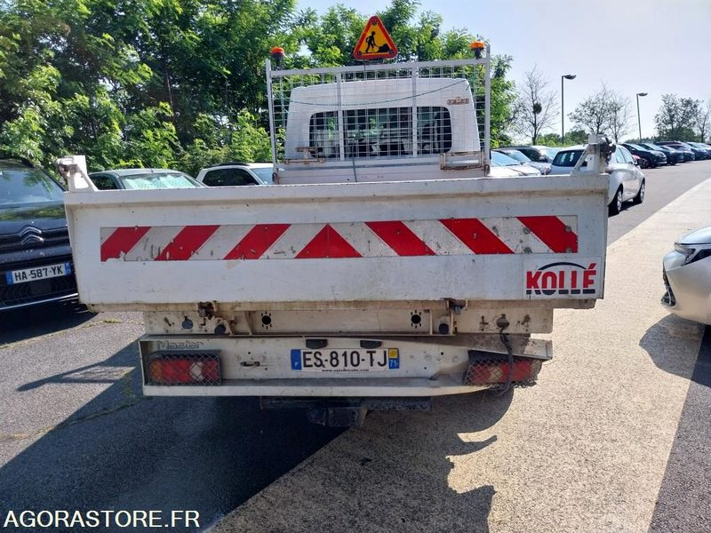 RENAULT MASTER DOUBLE CABINE TRIBENNE DIESEL 110 CH - Volquete furgoneta: foto 5 RENAULT MASTER DOUBLE CABINE TRIBENNE DIESEL 110 CH - Volquete furgoneta: foto 5