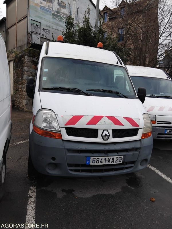 RENAULT MASTER II PHASE II -2.5DCi - 120cv - Furgón: foto 2 RENAULT MASTER II PHASE II -2.5DCi - 120cv - Furgón: foto 2