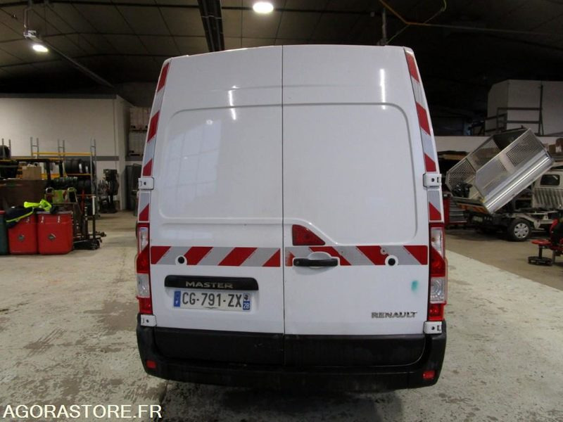 RENAULT MASTER du 27/06/2012 (Contrôle Technique joint) - Furgón: foto 4 RENAULT MASTER du 27/06/2012 (Contrôle Technique joint) - Furgón: foto 4
