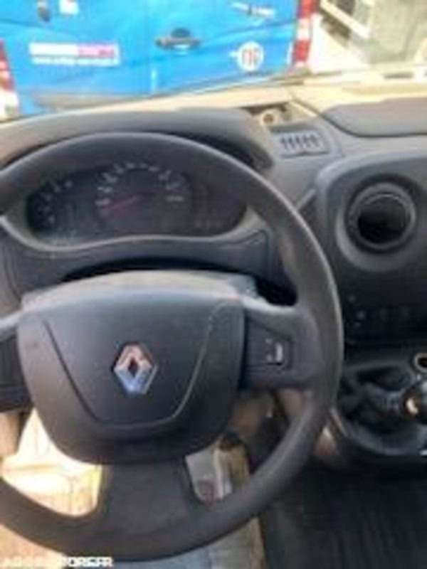RENAULT MASTER / non roulant / 550 000Km - 2016 - Furgón: foto 2 RENAULT MASTER / non roulant / 550 000Km - 2016 - Furgón: foto 2