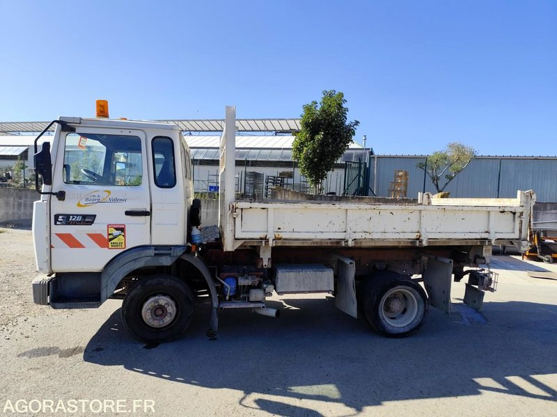 RENAULT S120 CAMION BENNE 1994 144 599 KMS BON ETAT - Volquete furgoneta: foto 5 RENAULT S120 CAMION BENNE 1994 144 599 KMS BON ETAT - Volquete furgoneta: foto 5