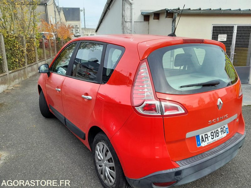 RENAULT SCENIC - Coche: foto 3 RENAULT SCENIC - Coche: foto 3