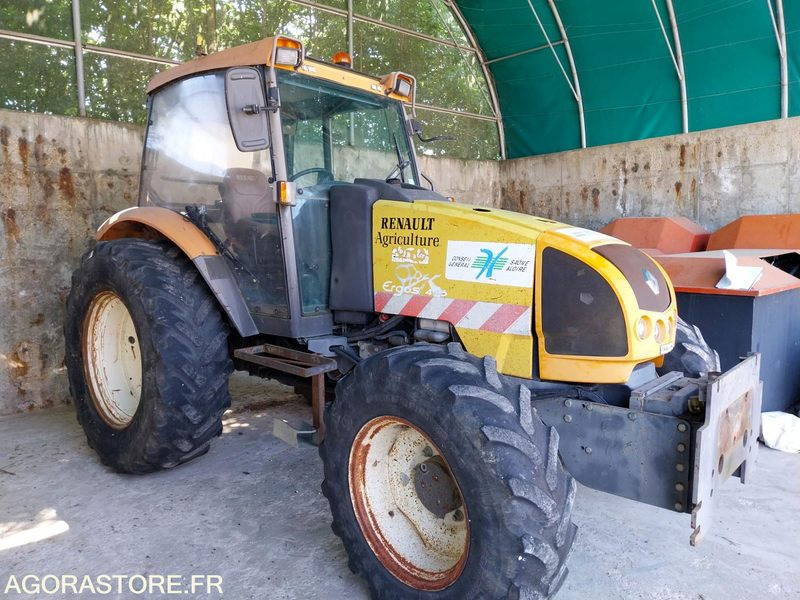 RENAULT TRACTEUR ERGOS446 - Tractor: foto 1 RENAULT TRACTEUR ERGOS446 - Tractor: foto 1