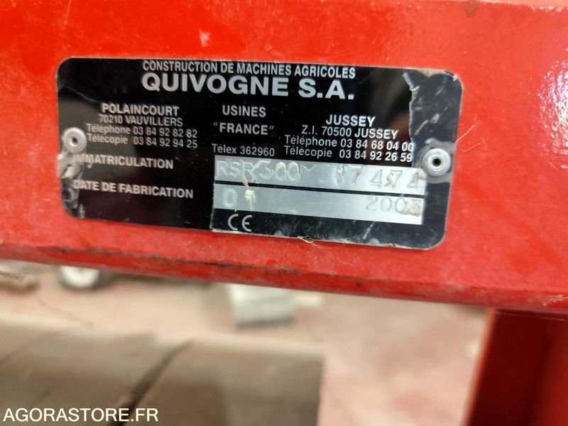ROULEAU QUIVOGNE RSR 300 TRES PEU SERVI ANNEE 2003 - Maquinaria de jardinería: foto 4 ROULEAU QUIVOGNE RSR 300 TRES PEU SERVI ANNEE 2003 - Maquinaria de jardinería: foto 4