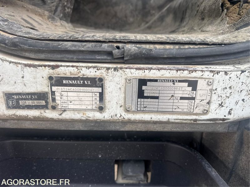 Renault Ampliroll - 2004 - 523846kms (P2002976) - Remolque: foto 4 Renault Ampliroll - 2004 - 523846kms (P2002976) - Remolque: foto 4