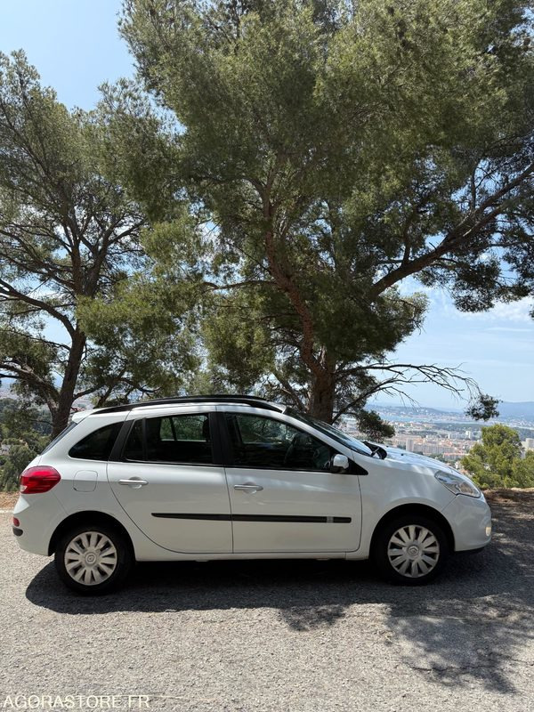 Renault Clio 3 1.5 DCI - Coche: foto 5 Renault Clio 3 1.5 DCI - Coche: foto 5