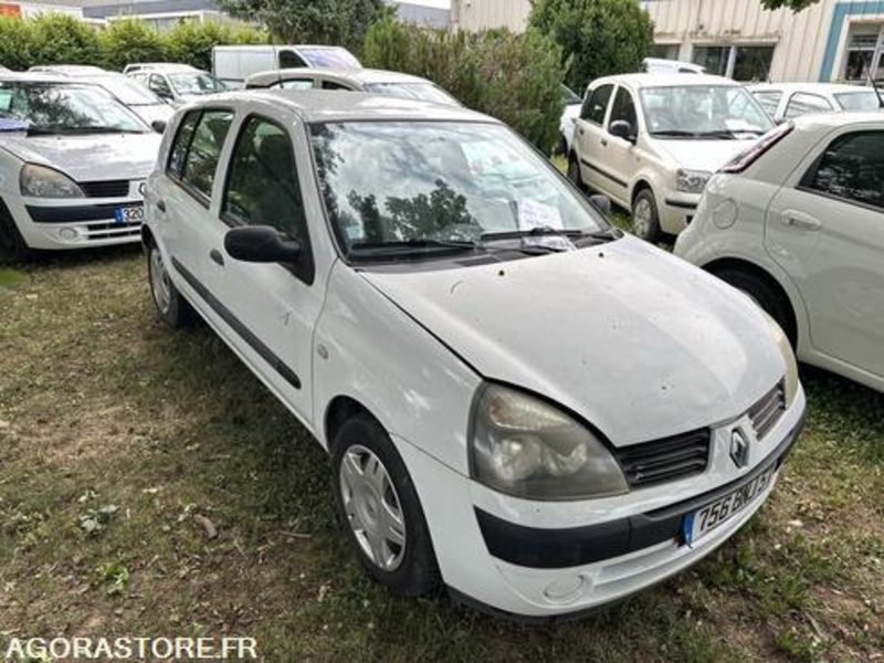 Coche Renault Clio - 756BNJ57: foto 1