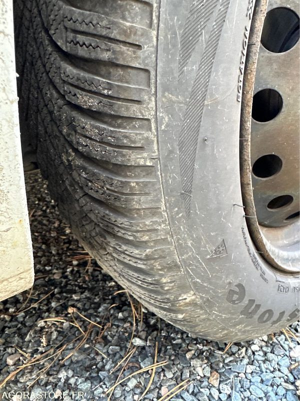 Renault Clio DCI 90 - 2012 - 181569 KM (P0402825 / DJ460JV) - Coche: foto 3 Renault Clio DCI 90 - 2012 - 181569 KM (P0402825 / DJ460JV) - Coche: foto 3