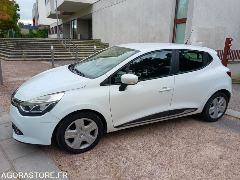 Renault Clio IV 5 Portes 1.5 dCi FAP Energy eco2 S&S 90 cv - Coche: foto 2 Renault Clio IV 5 Portes 1.5 dCi FAP Energy eco2 S&S 90 cv - Coche: foto 2