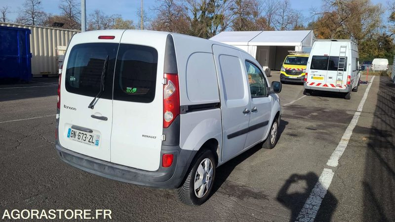 Renault Kangoo - 2011 - 135179kms - BN673ZL - Furgoneta pequeña: foto 2 Renault Kangoo - 2011 - 135179kms - BN673ZL - Furgoneta pequeña: foto 2