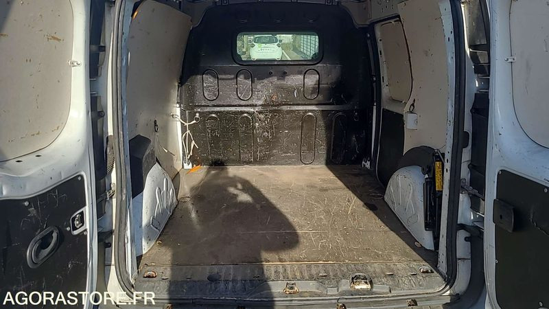 Renault Kangoo - 2011 - BV841KA - Furgoneta pequeña: foto 3 Renault Kangoo - 2011 - BV841KA - Furgoneta pequeña: foto 3