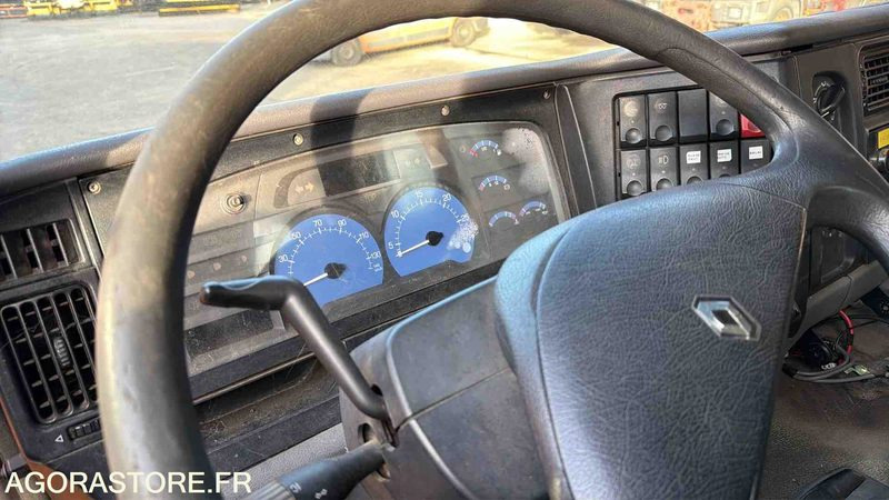 Renault Kerax - 2003 - AX-567-AM - Volquete furgoneta: foto 5 Renault Kerax - 2003 - AX-567-AM - Volquete furgoneta: foto 5